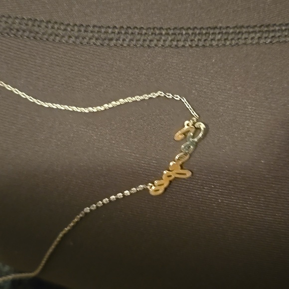 Gold scorpio necklace - Picture 3 of 4